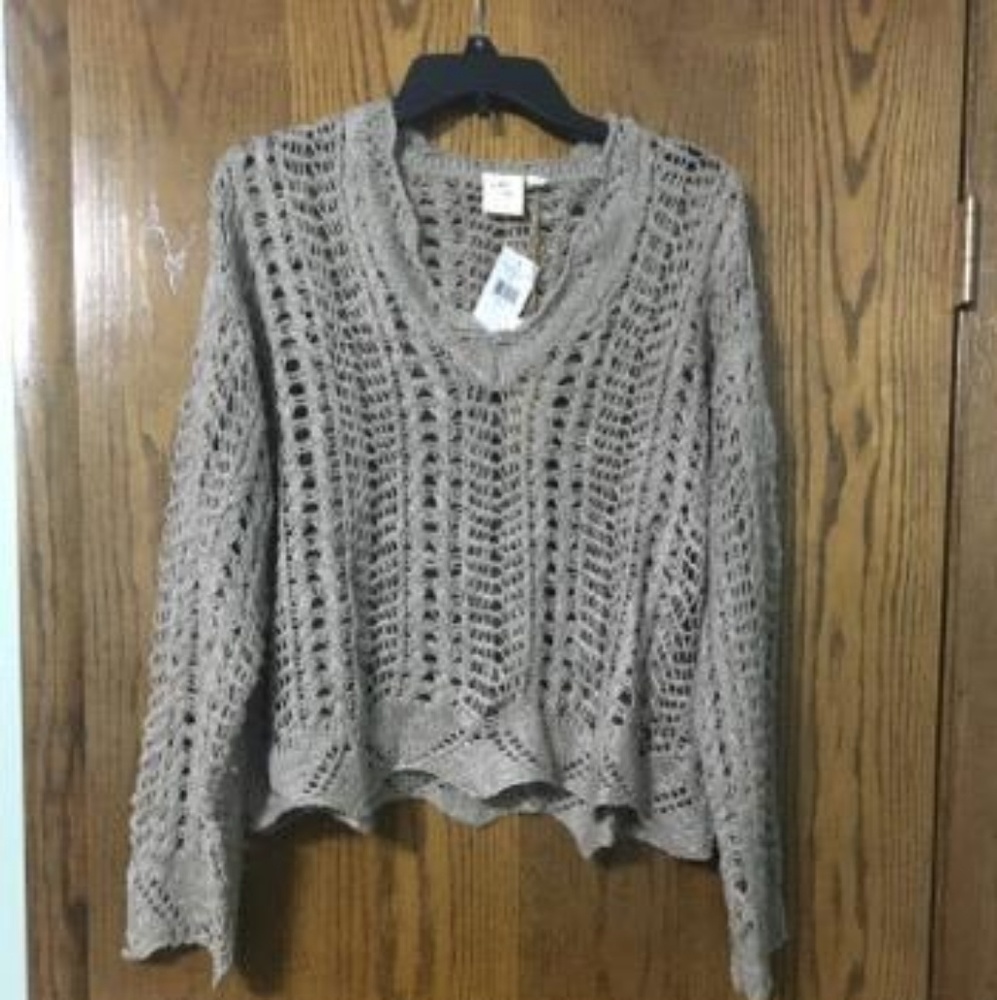 White crow top